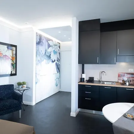 Aparthotel Quadra Key Easy In Florence