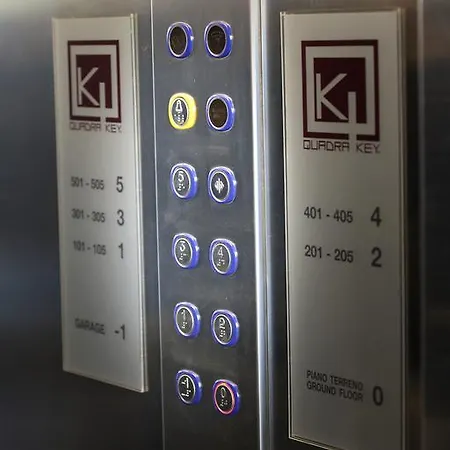 Aparthotel Quadra Key Easy In Florence