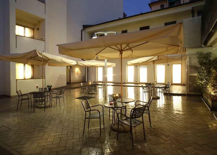 公寓式酒店 Quadra Key Easy In 佛罗伦萨