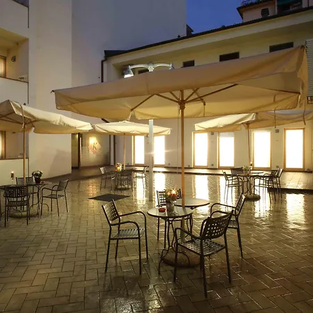 Apart-hotel Quadra Key Easy In Florença